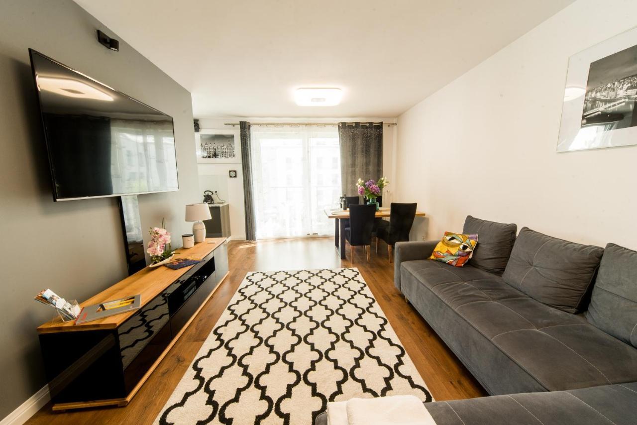 Gdansk Marina 102 - Old Town Apartment 55M2 エクステリア 写真